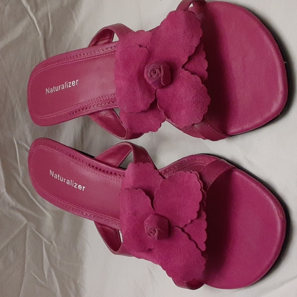 Naturalizer Shoes - Naturalizer 10M leather rosebud (pink) sandal.